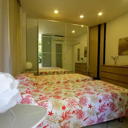 Coral - Holidays Tatil Evi